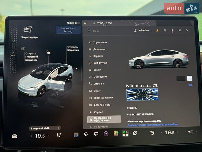Седан Tesla Model 3 2024 в Києві