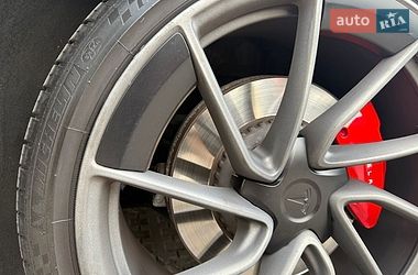 Седан Tesla Model 3 2024 в Києві