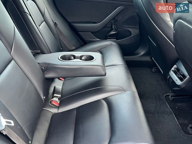 Седан Tesla Model 3 2018 в Софиевской Борщаговке