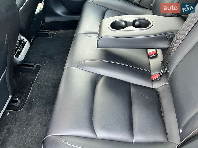 Седан Tesla Model 3 2018 в Софиевской Борщаговке