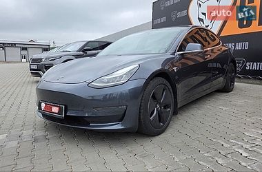 Седан Tesla Model 3 2019 в Хмельницком