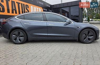 Седан Tesla Model 3 2019 в Хмельницком