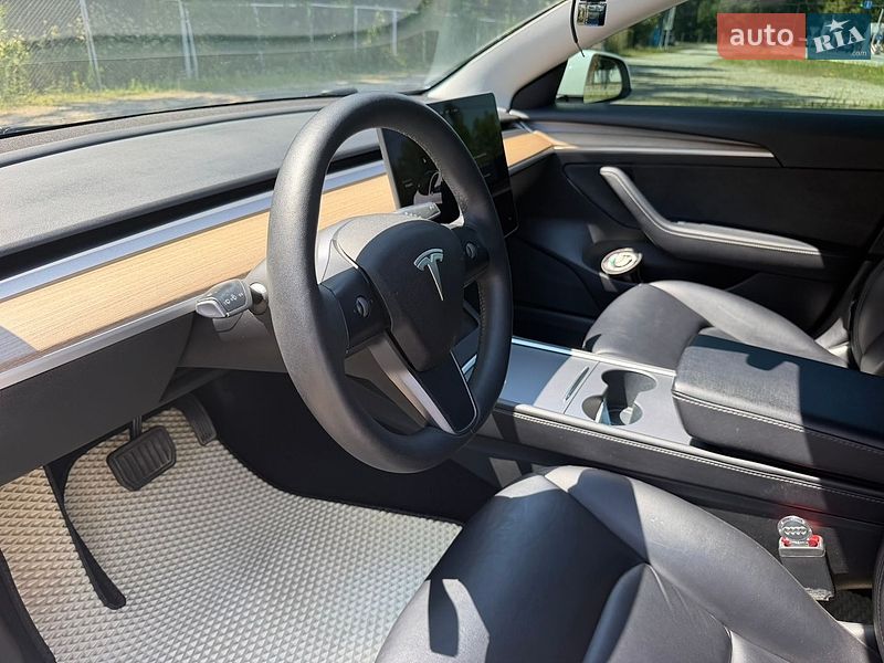 Седан Tesla Model 3 2021 в Черновцах фото 18 Седан Tesla Model 3 2021 в Черновцах