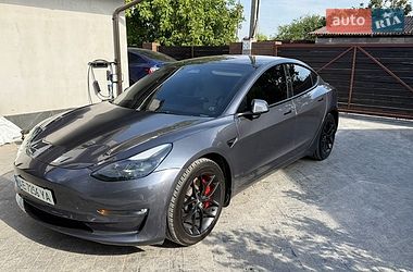 Седан Tesla Model 3 2023 в Днепре
