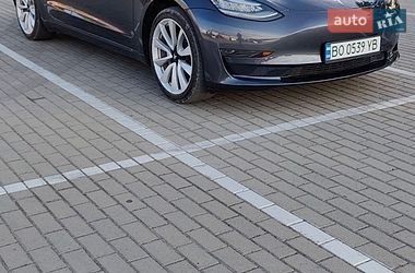 Седан Tesla Model 3 2019 в Тернополе Седан Tesla Model 3 2019 в Тернополе