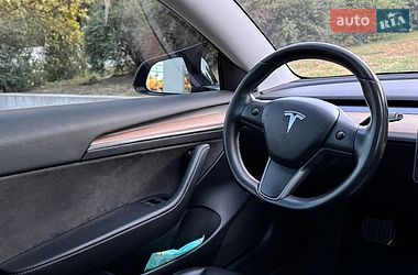 Седан Tesla Model 3 2019 в Одессе