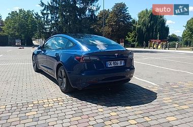 Седан Tesla Model 3 2022 в Луцьку
