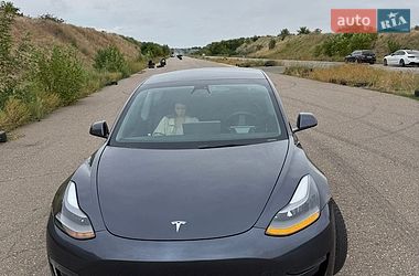 Седан Tesla Model 3 2021 в Одессе фото 41 Седан Tesla Model 3 2021 в Одессе