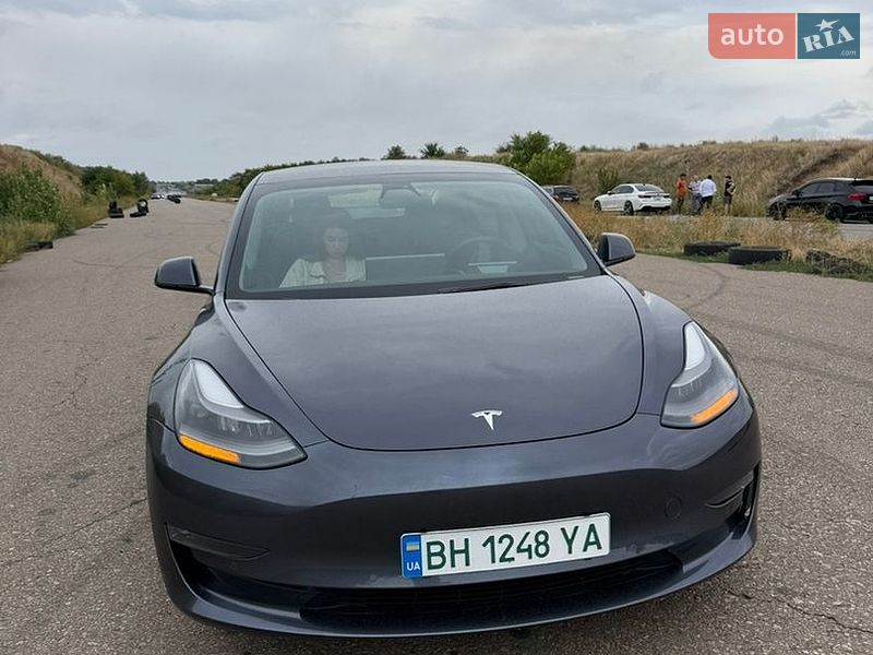 Седан Tesla Model 3 2021 в Одессе фото 42 Седан Tesla Model 3 2021 в Одессе
