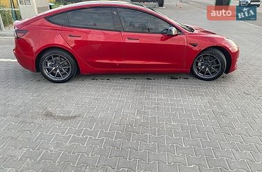 Седан Tesla Model 3 2022 в Киеве