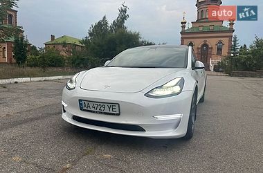 Седан Tesla Model 3 2021 в Кропивницькому