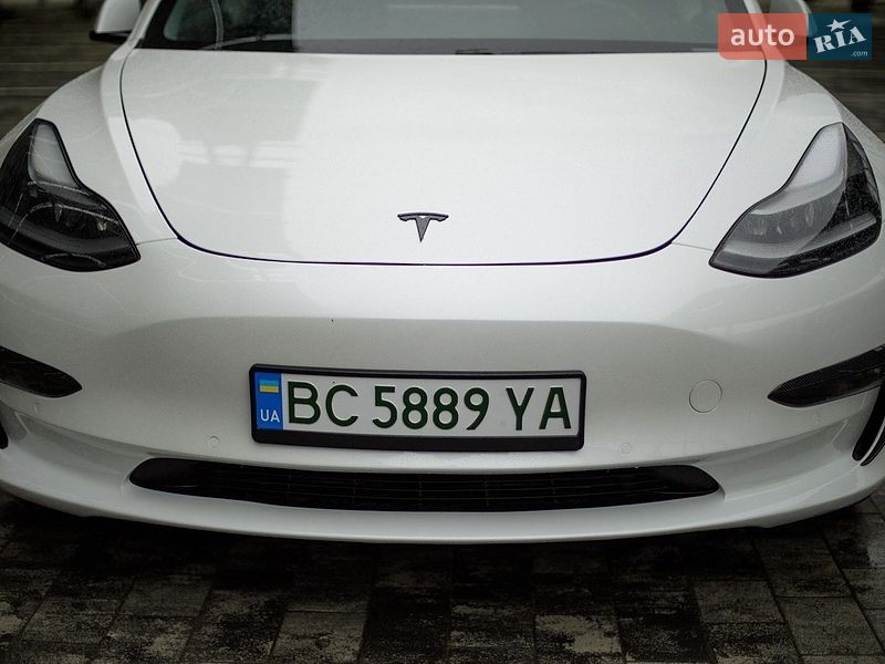 Седан Tesla Model 3 2021 в Львове фото Седан Tesla Model 3 2021 в Львове