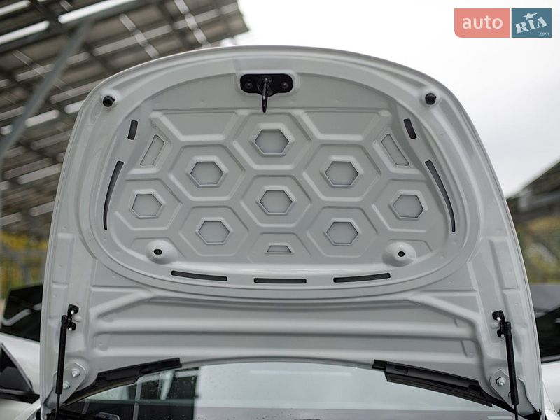 Седан Tesla Model 3 2021 в Львове фото 11 Седан Tesla Model 3 2021 в Львове
