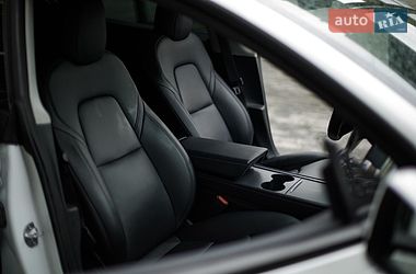 Седан Tesla Model 3 2021 в Львове фото 16 Седан Tesla Model 3 2021 в Львове