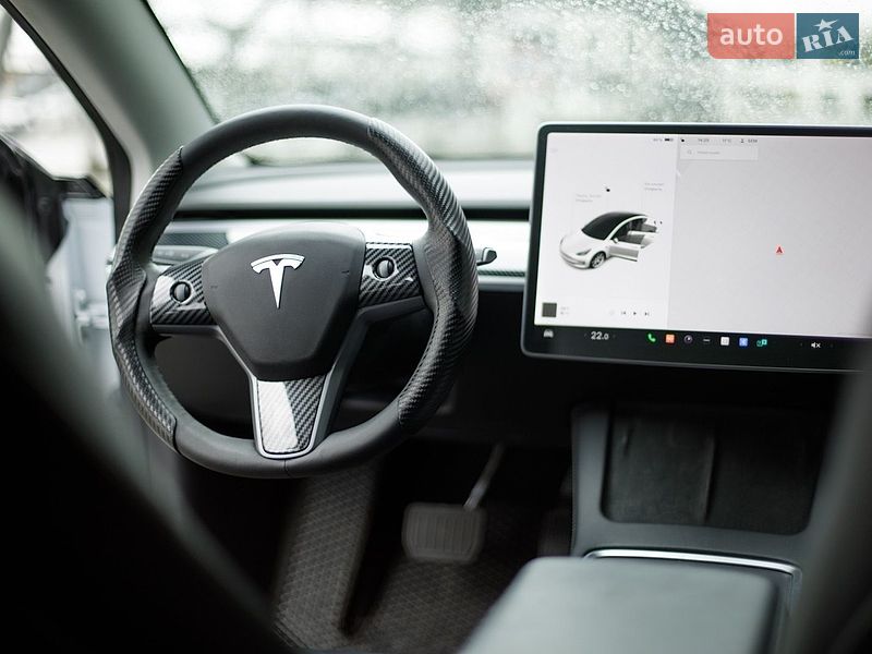Седан Tesla Model 3 2021 в Львове фото 19 Седан Tesla Model 3 2021 в Львове