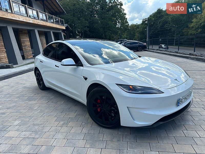 Седан Tesla Model 3 2025 в Львові фото 5 Седан Tesla Model 3 2025 в Львові