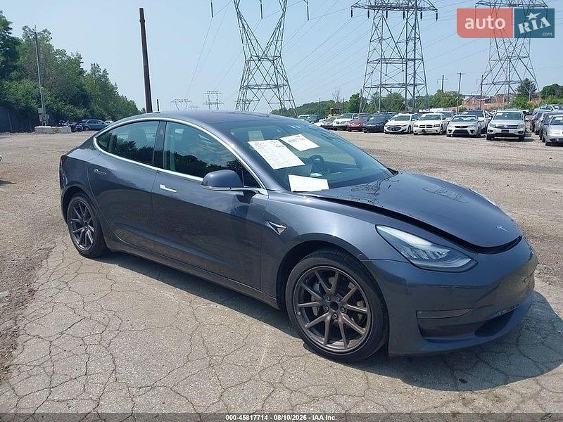 Седан Tesla Model 3 2018 в Львове фото Седан Tesla Model 3 2018 в Львове