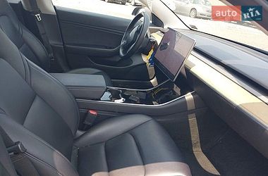 Седан Tesla Model 3 2018 в Львове фото 5 Седан Tesla Model 3 2018 в Львове