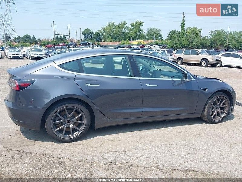 Седан Tesla Model 3 2018 в Львове фото 11 Седан Tesla Model 3 2018 в Львове