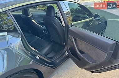 Седан Tesla Model 3 2019 в Харькове