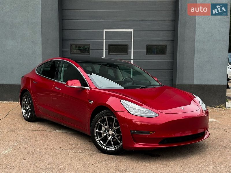 Tesla Model 3 2019 Tesla Model 3 2019