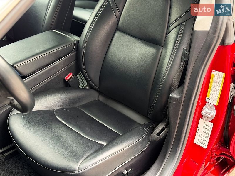 Седан Tesla Model 3 2019 в Києві
