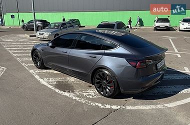 Седан Tesla Model 3 2023 в Киеве