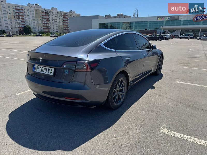 Седан Tesla Model 3 2019 в Запорожье