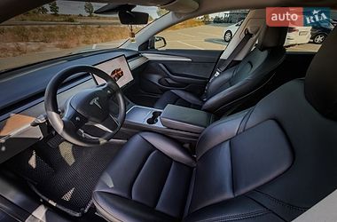 Седан Tesla Model 3 2023 в Черкассах