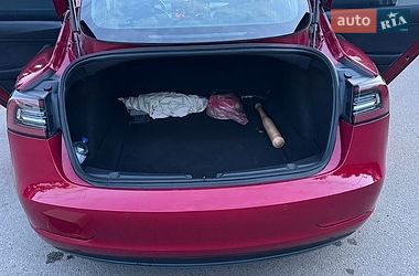 Седан Tesla Model 3 2018 в Киеве