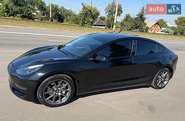 Седан Tesla Model 3 2023 в Харькове