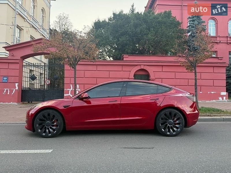 Седан Tesla Model 3 2023 в Києві фото 2 Седан Tesla Model 3 2023 в Києві