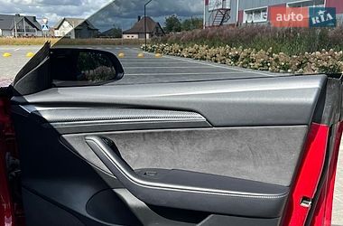Седан Tesla Model 3 2022 в Луцке