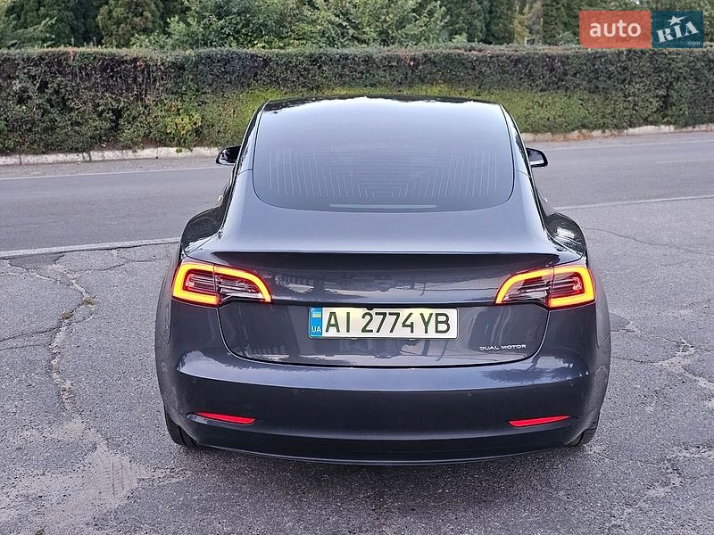Седан Tesla Model 3 2020 в Белой Церкви