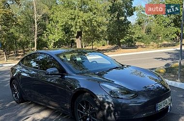 Седан Tesla Model 3 2021 в Одессе