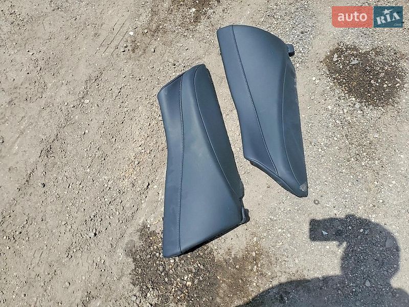 Седан Tesla Model 3 2024 в Львові