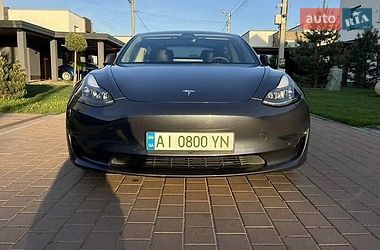 Седан Tesla Model 3 2022 в Киеве