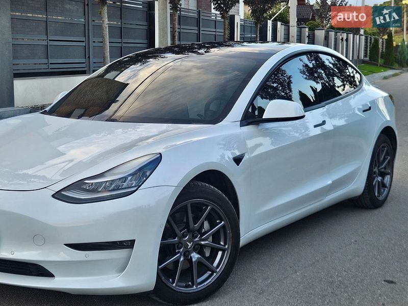 Tesla Model 3 2019 Tesla Model 3 2019