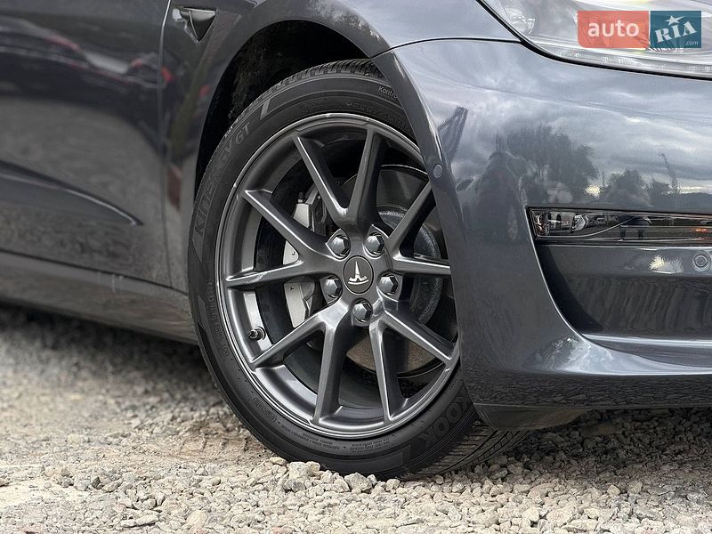 Седан Tesla Model 3 2022 в Львове фото 8 Седан Tesla Model 3 2022 в Львове