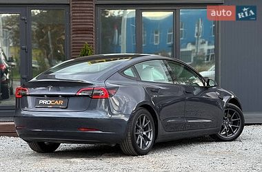 Седан Tesla Model 3 2022 в Львове фото 3 Седан Tesla Model 3 2022 в Львове