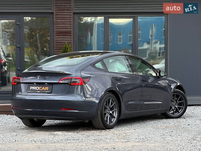 Седан Tesla Model 3 2022 в Львове фото 3 Седан Tesla Model 3 2022 в Львове