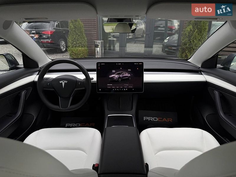 Седан Tesla Model 3 2022 в Львове фото 11 Седан Tesla Model 3 2022 в Львове