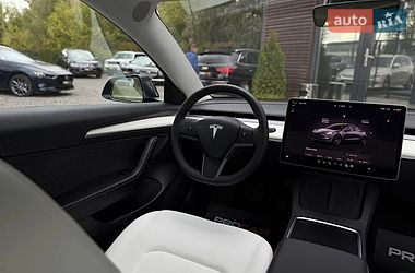 Седан Tesla Model 3 2022 в Львове фото 12 Седан Tesla Model 3 2022 в Львове