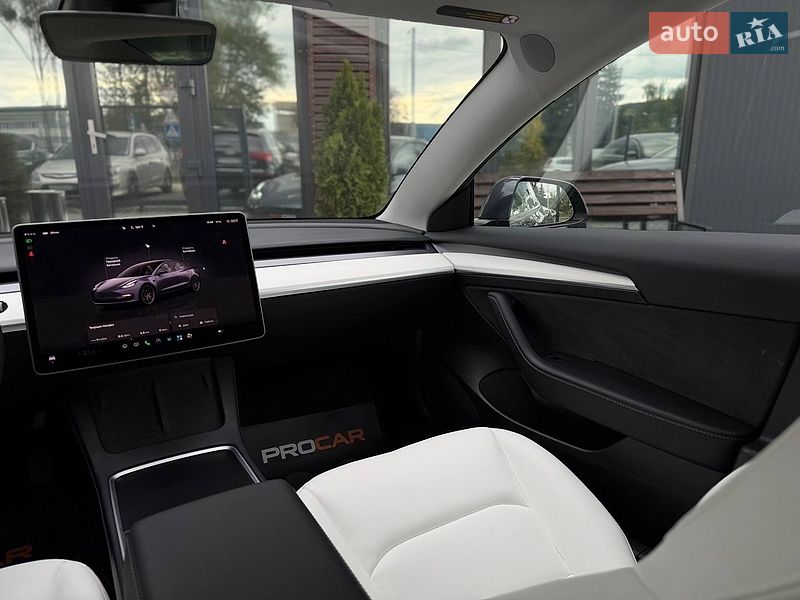Седан Tesla Model 3 2022 в Львове фото 13 Седан Tesla Model 3 2022 в Львове