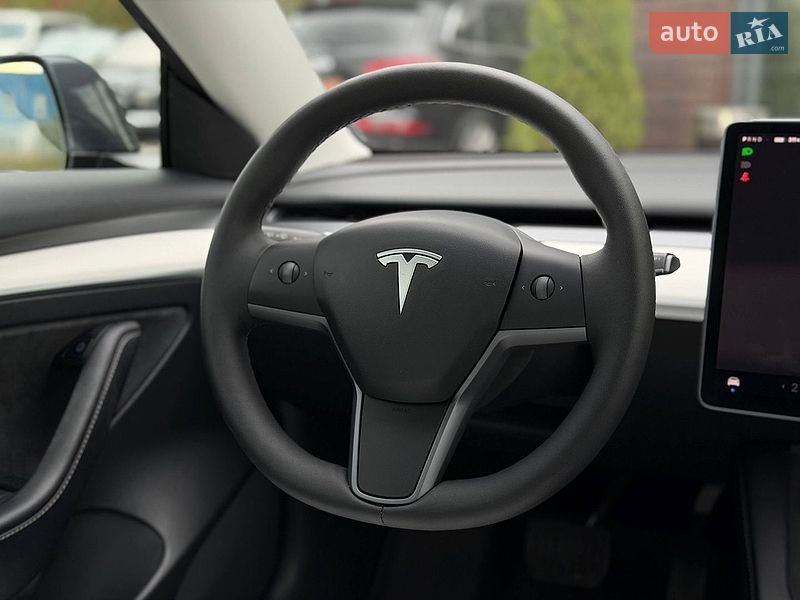 Седан Tesla Model 3 2022 в Львове фото 14 Седан Tesla Model 3 2022 в Львове