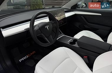 Седан Tesla Model 3 2022 в Львове фото 17 Седан Tesla Model 3 2022 в Львове