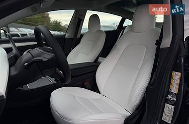 Седан Tesla Model 3 2022 в Львове фото 18 Седан Tesla Model 3 2022 в Львове