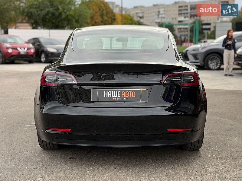 Седан Tesla Model 3 2023 в Шептицькому фото 12 Седан Tesla Model 3 2023 в Шептицькому