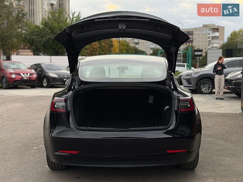 Седан Tesla Model 3 2023 в Шептицькому фото 14 Седан Tesla Model 3 2023 в Шептицькому