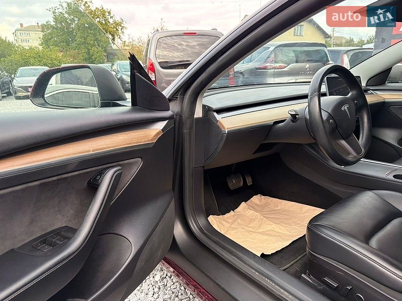Седан Tesla Model 3 2021 в Стрые фото 22 Седан Tesla Model 3 2021 в Стрые